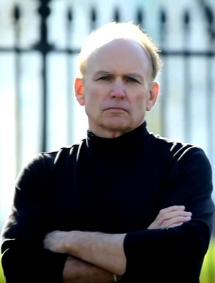 Stephen Bassett, lector at  the conference “Global Consciousness and Contact with Interstellar People”