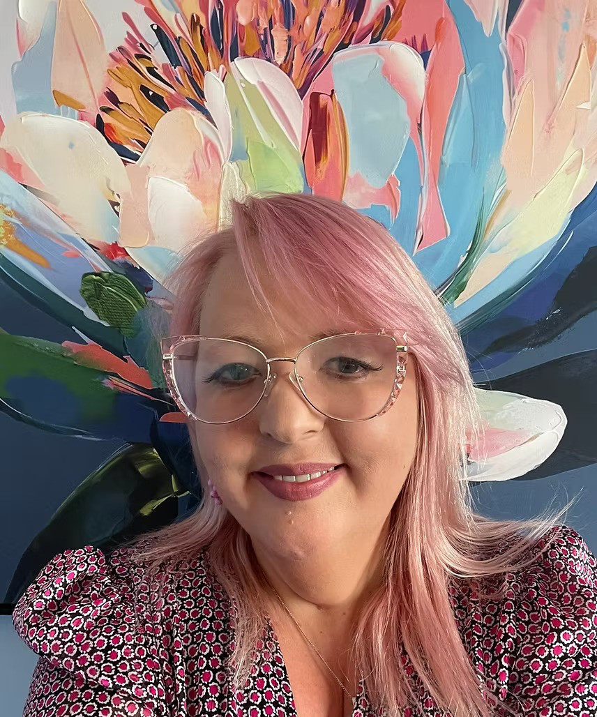 Asria, lector at  the conference “International Conference – “UFO – The Challenge of the New Era””