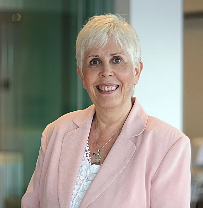 Mary Rodwell, lector at  the conference “International Conference – “UFO – The Challenge of the New Era””